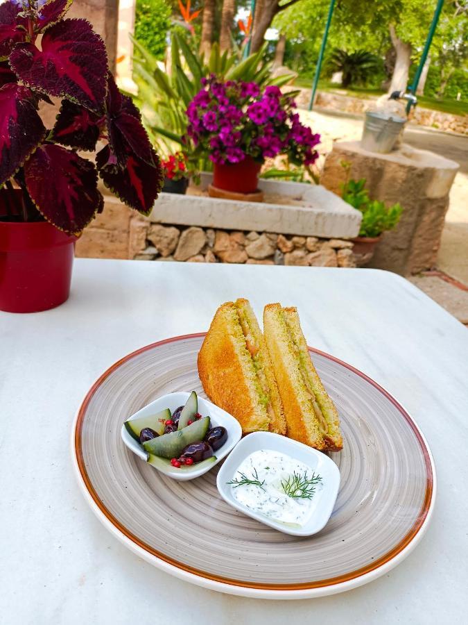 Mini-hôtel Son Amora